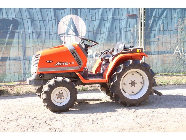 Minitractor kubota aste a-19 diesel 19pk - afbeelding 1 van  1
