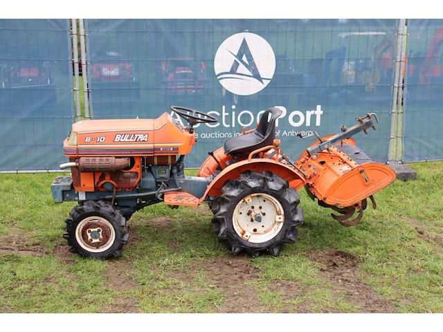 Minitractor kubota b-10 bulltra 9.5pk met grondfrees - afbeelding 1 van  1