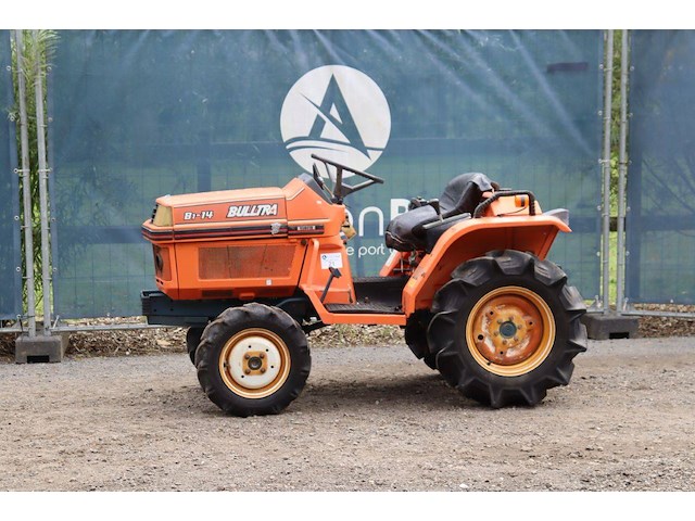 Minitractor kubota b1-14 bulltra diesel 14.5pk - afbeelding 1 van  1
