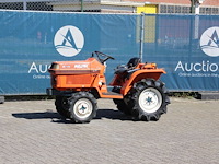 Minitractor kubota b1-14 diesel 14pk - afbeelding 1 van  1