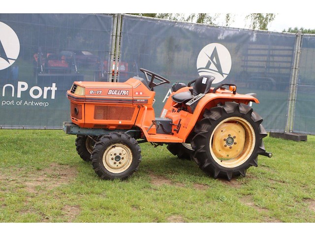Minitractor kubota b1-17 bulltra diesel 17.5pk - afbeelding 1 van  1