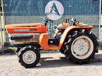 Minitractor kubota b1600 diesel 16pk - afbeelding 1 van  1