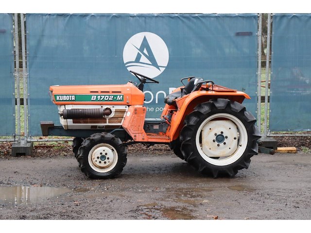 Minitractor kubota b1702-m diesel 17pk - afbeelding 1 van  1