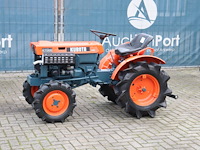 Minitractor kubota b7000 diesel 13pk - afbeelding 1 van  1