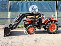 Minitractor kubota b7001 diesel 14pk met voorlader - afbeelding 1 van  1