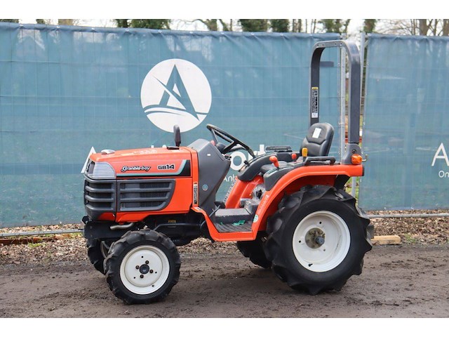 Minitractor kubota gb14 diesel 14pk - afbeelding 1 van  1