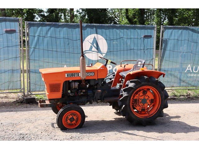 Minitractor kubota l1500 diesel 15pk - afbeelding 1 van  1