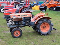 Minitractor kubota zb7000e diesel 13pk - afbeelding 1 van  1