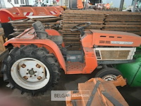 Minitractor kubota - afbeelding 4 van  11