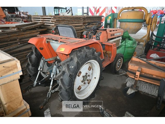 Minitractor kubota - afbeelding 10 van  11