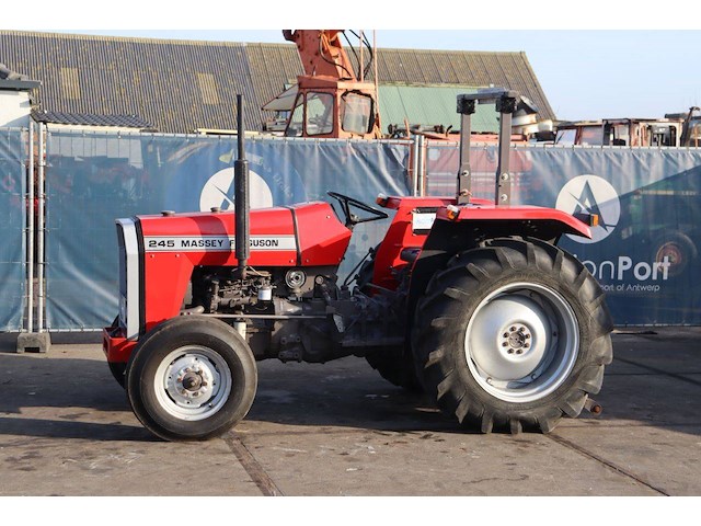 Minitractor massey ferguson 245 diesel 33kw 1978 - afbeelding 1 van  1