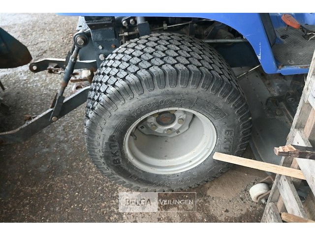 Minitractor met maaidek - afbeelding 7 van  11