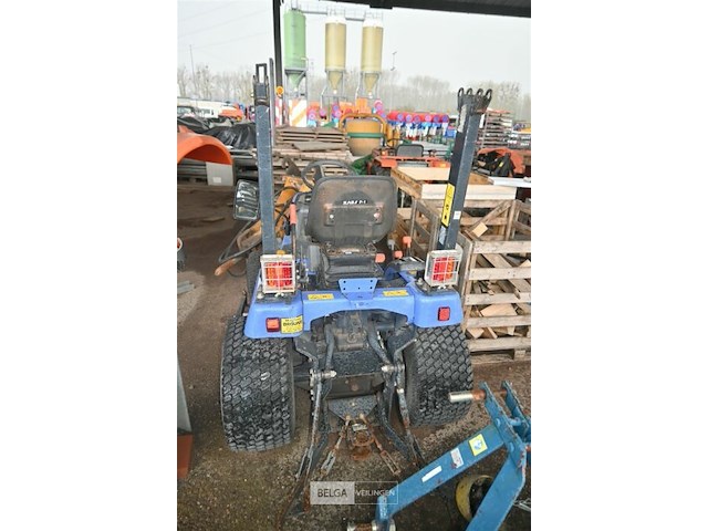 Minitractor met maaidek - afbeelding 8 van  11