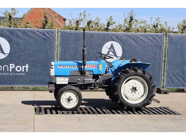 Minitractor mitsubishi d2350 diesel 23pk (marge) - afbeelding 1 van  1