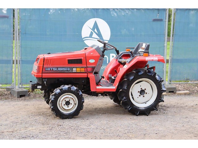 Minitractor mitsubishi mt15d diesel 15pk - afbeelding 1 van  1