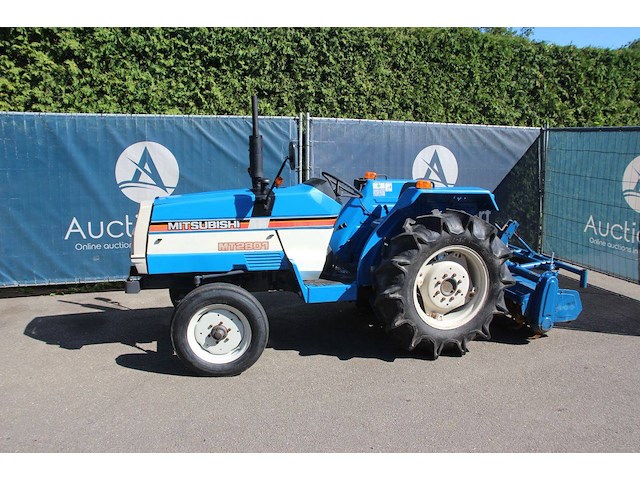 Minitractor mitsubishi mt2801 diesel 28pk - afbeelding 1 van  1
