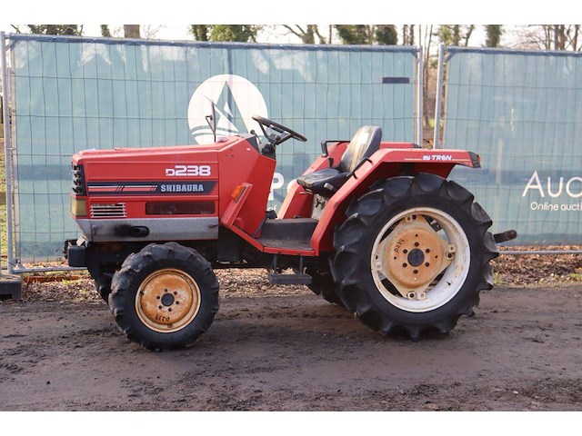 Minitractor shibaura d238 diesel 23.5pk - afbeelding 1 van  1