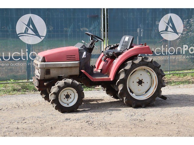 Minitractor shibaura p185f diesel 18.5pk - afbeelding 1 van  1