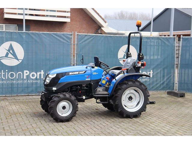 Minitractor solis 26 diesel 26pk nieuw - afbeelding 1 van  1