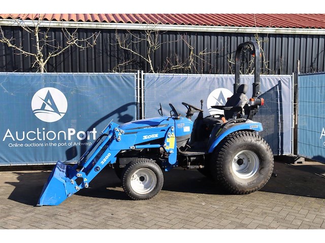 Minitractor solis h26 hst diesel 26pk met voorlader - afbeelding 1 van  1