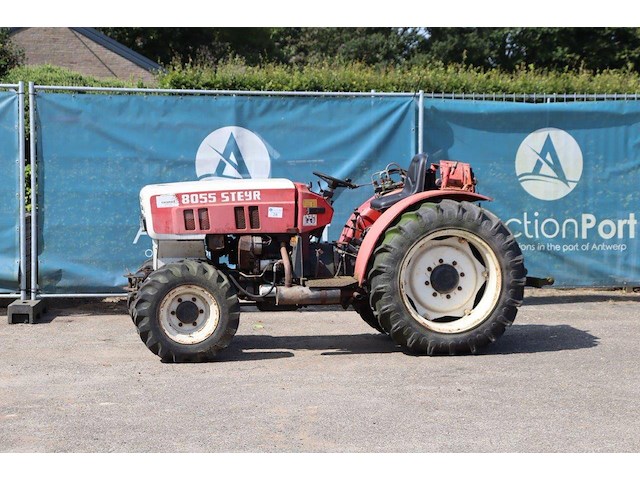 Minitractor steyr 8055 diesel 55pk - afbeelding 1 van  1