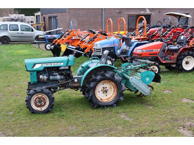 Minitractor suzue m1301d diesel 13pk met grondfrees - afbeelding 1 van  1