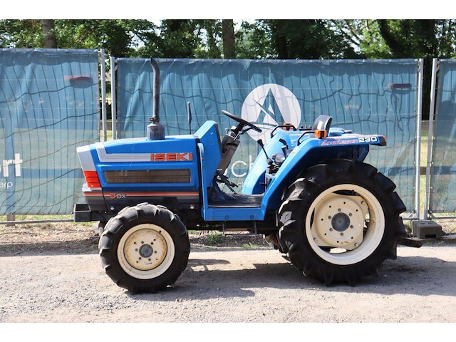 Minitractor ta230f diesel 23pk - afbeelding 1 van  1