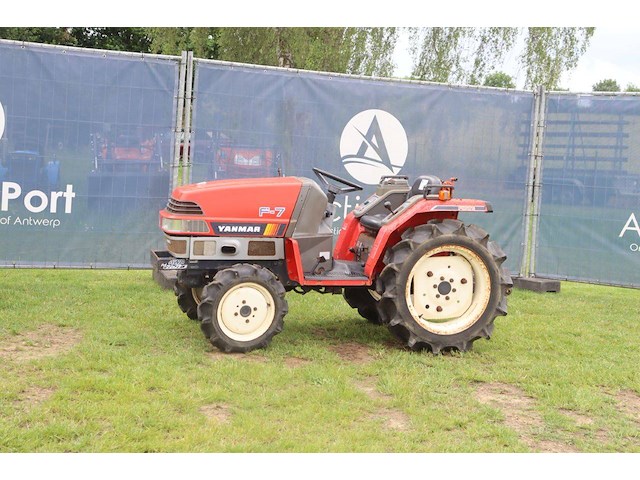 Minitractor yanmar f7 diesel - afbeelding 1 van  1