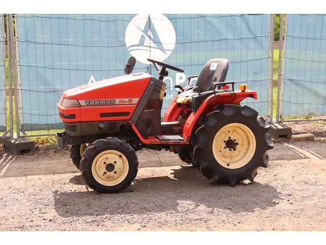 Minitractor yanmar ke-3d diesel 13pk - afbeelding 1 van  1