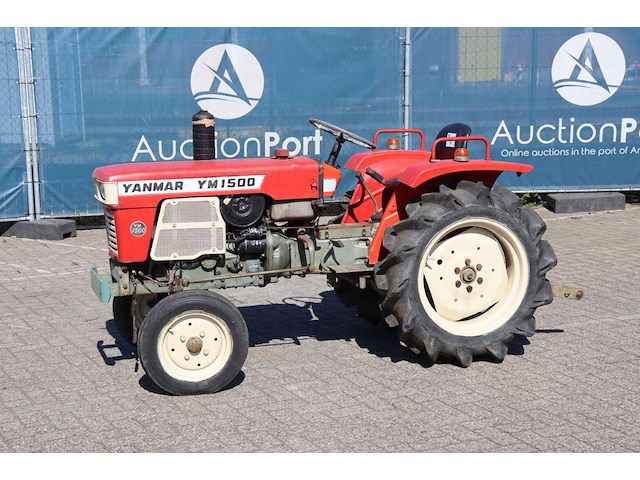 Minitractor yanmar ym1500 diesel 15pk - afbeelding 1 van  1