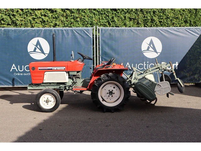 Minitractor yanmar ym1602 diesel 16pk met grondfrees - afbeelding 1 van  1