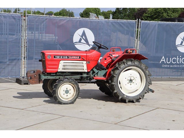 Minitractor yanmar ym1810d diesel 18pk - afbeelding 1 van  1