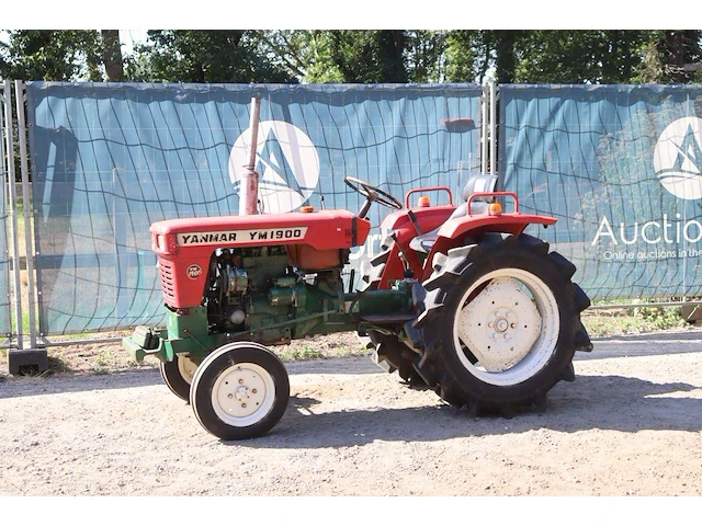 Minitractor yanmar ym1900 diesel 19pk - afbeelding 1 van  1