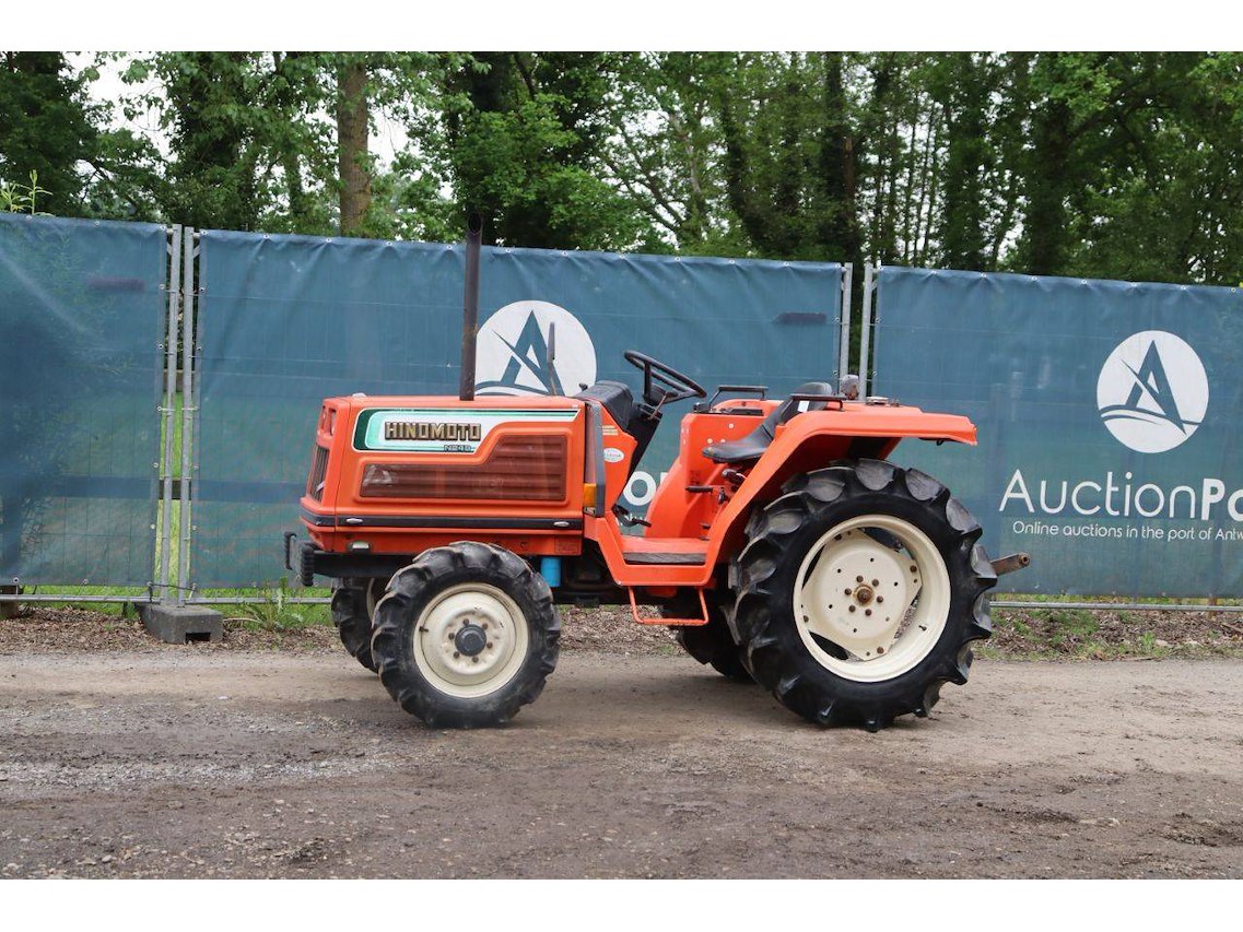 Minitractors - aanbouwdelen - tuinbouwgereedschap
