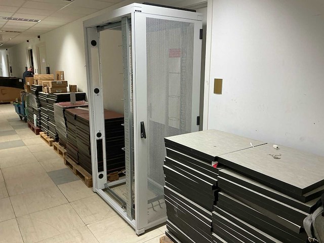 Minkels 19 inch rak overig elektra toebehoren - afbeelding 1 van  8