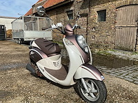 Mio mio 50 scooter