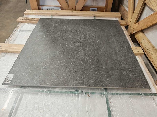 Mirage nyuma shotcrete mat vloertegel 80x80 cm 52,48 m² - afbeelding 1 van  6