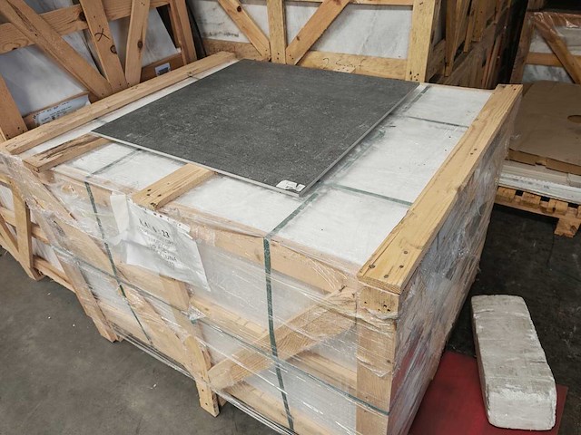 Mirage nyuma shotcrete mat vloertegel 80x80 cm 52,48 m² - afbeelding 3 van  6