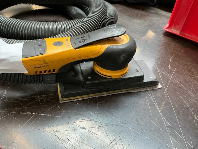 Mirka deos 383 schuurmachine - afbeelding 2 van  5