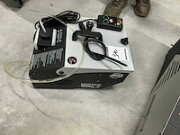 Mister kool ii rookmachine - afbeelding 1 van  4