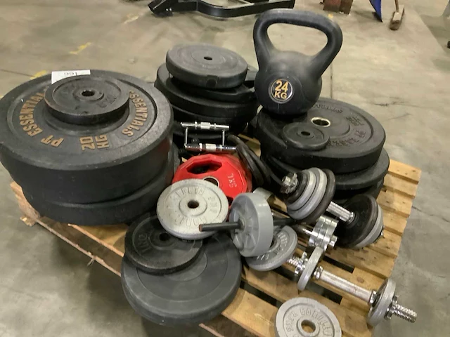 Mistery pallet diversen bumper kettlebell krachtstation - afbeelding 4 van  6