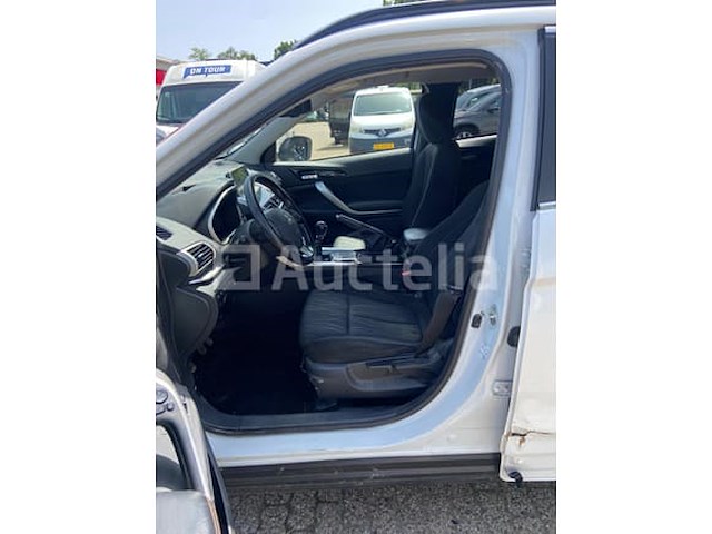 Mistubishi - eclipse cross 2020 - afbeelding 39 van  40