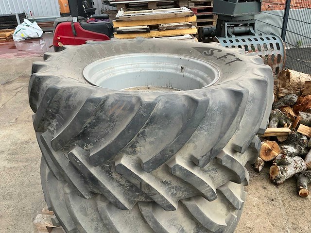 Mitas sft tractorband op velg 650/60 r34 (2x) - afbeelding 1 van  6