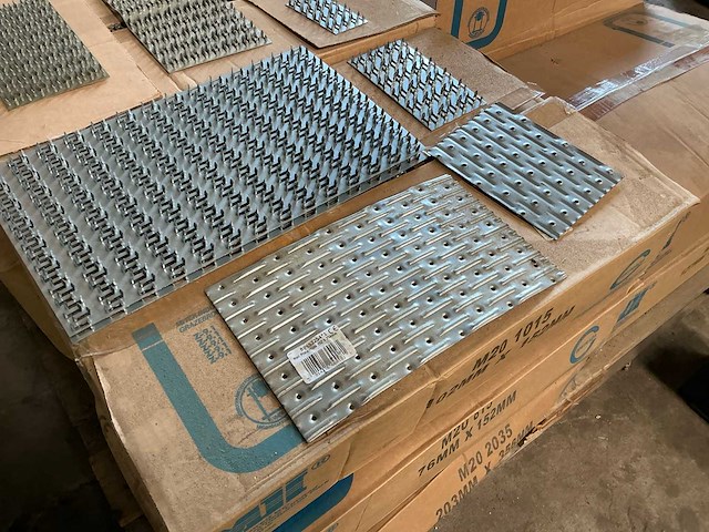 Mitek partij diverse nagelplaten voor houtverbindingen - afbeelding 3 van  9