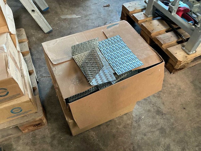 Mitek partij diverse nagelplaten voor houtverbindingen - afbeelding 5 van  9