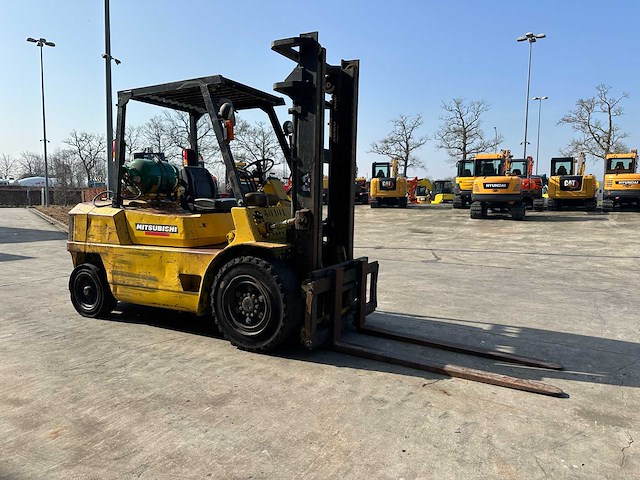 Mitsubishi - 1989 - fg40 - vorkheftruck - afbeelding 3 van  52