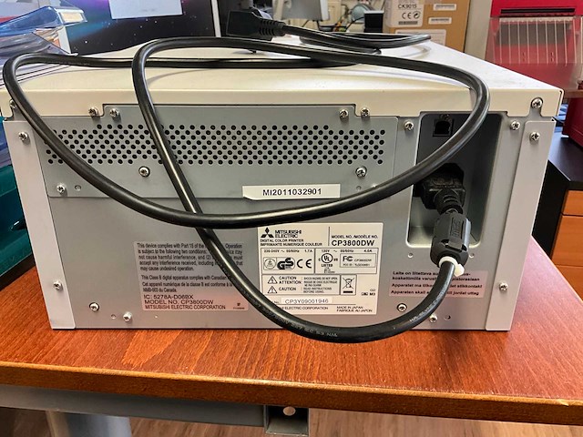 Mitsubishi - cp3800dw - dye sub printer 20x30cm - afbeelding 4 van  8