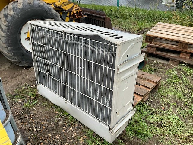 Mitsubishi airco buitenunit - afbeelding 3 van  3