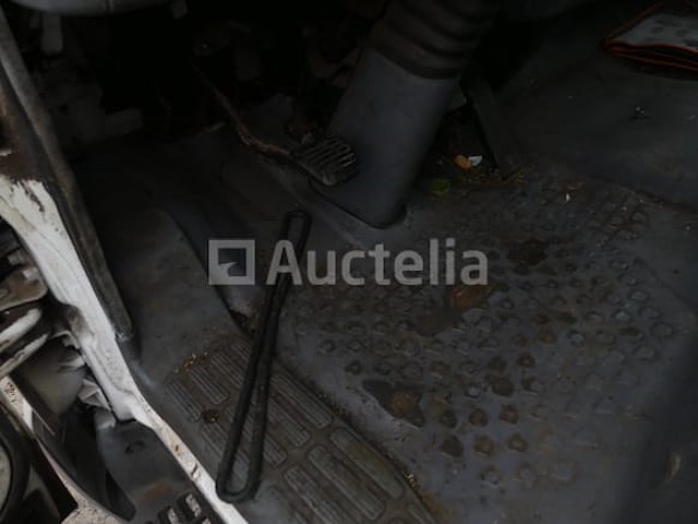 Mitsubishi canter 7c14 fuso (2006-250,382 km)(vin: tybfe85ph6dt01371 ) - afbeelding 7 van  27