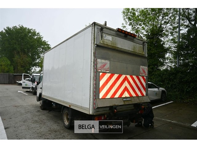 Mitsubishi canter lichte vrachtwagen - afbeelding 13 van  24